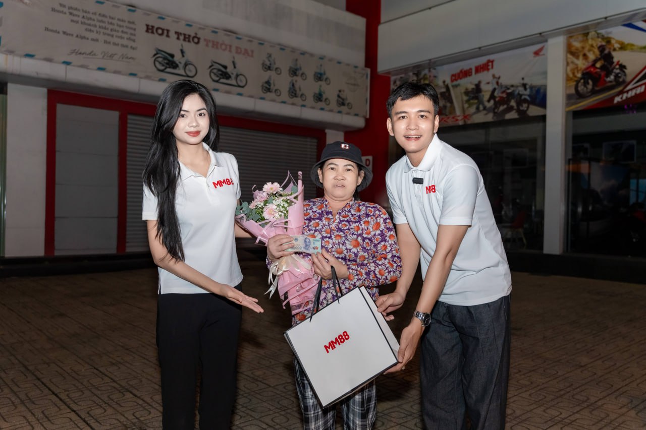 Tri Ân Những Người Phụ Nữ Thầm Lặng – MM88 Gửi Yêu Thương Nhân Ngày 20/10 16 qua tang 20 10 4
