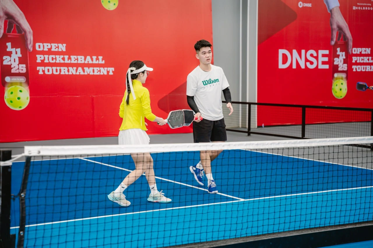 GIẢI PICKLEBALL HÀ NỘI MỞ RỘNG – TRANH CÚP XX88 LẦN II 4 photo 2025 11 11 20 37 01