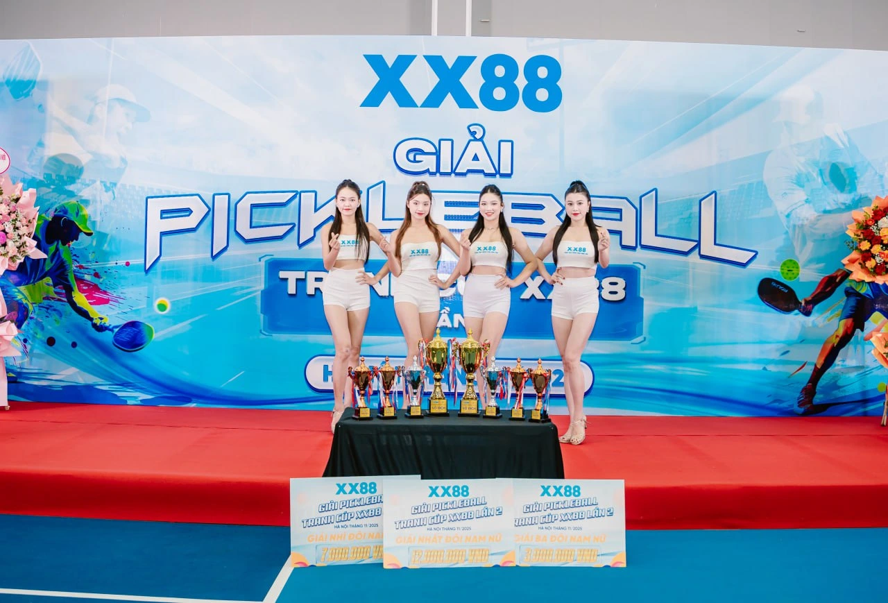 GIẢI PICKLEBALL HÀ NỘI MỞ RỘNG – TRANH CÚP XX88 LẦN II 9 photo 2025 11 11 20 37 11
