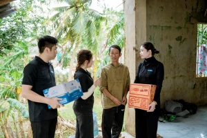 KJC - CHUNG TAY HƯỚNG VỀ BÀ CON VÙNG LŨ 10 photo 2025 12 05 21 19 19